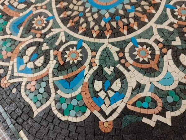 ⁦Geometrical Floral Mosaic - Floral Art Mosaic Tiles For New Home Hallway Entry - 75 x 75 cm⁩ - الصورة ⁦3⁩